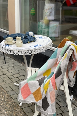 WORLD WIDE KNIT IN PUBLIC DAY 2025